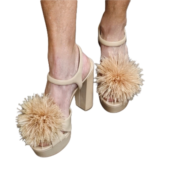 MICHAEL MICHAEL KORS Feather Pompom Platform Sandals - Picture 2 of 14